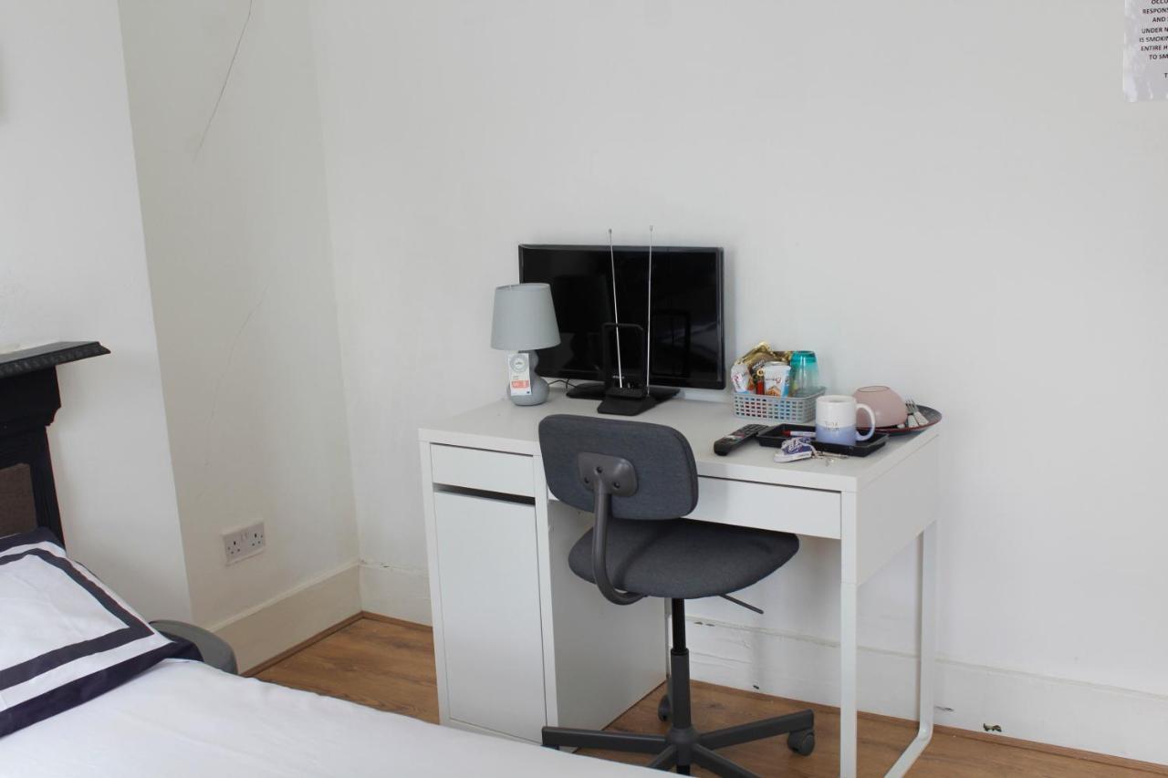 Cozy Rooms Or Apartment In London Townhouse Fast Links To Central ห้อง รูปภาพ