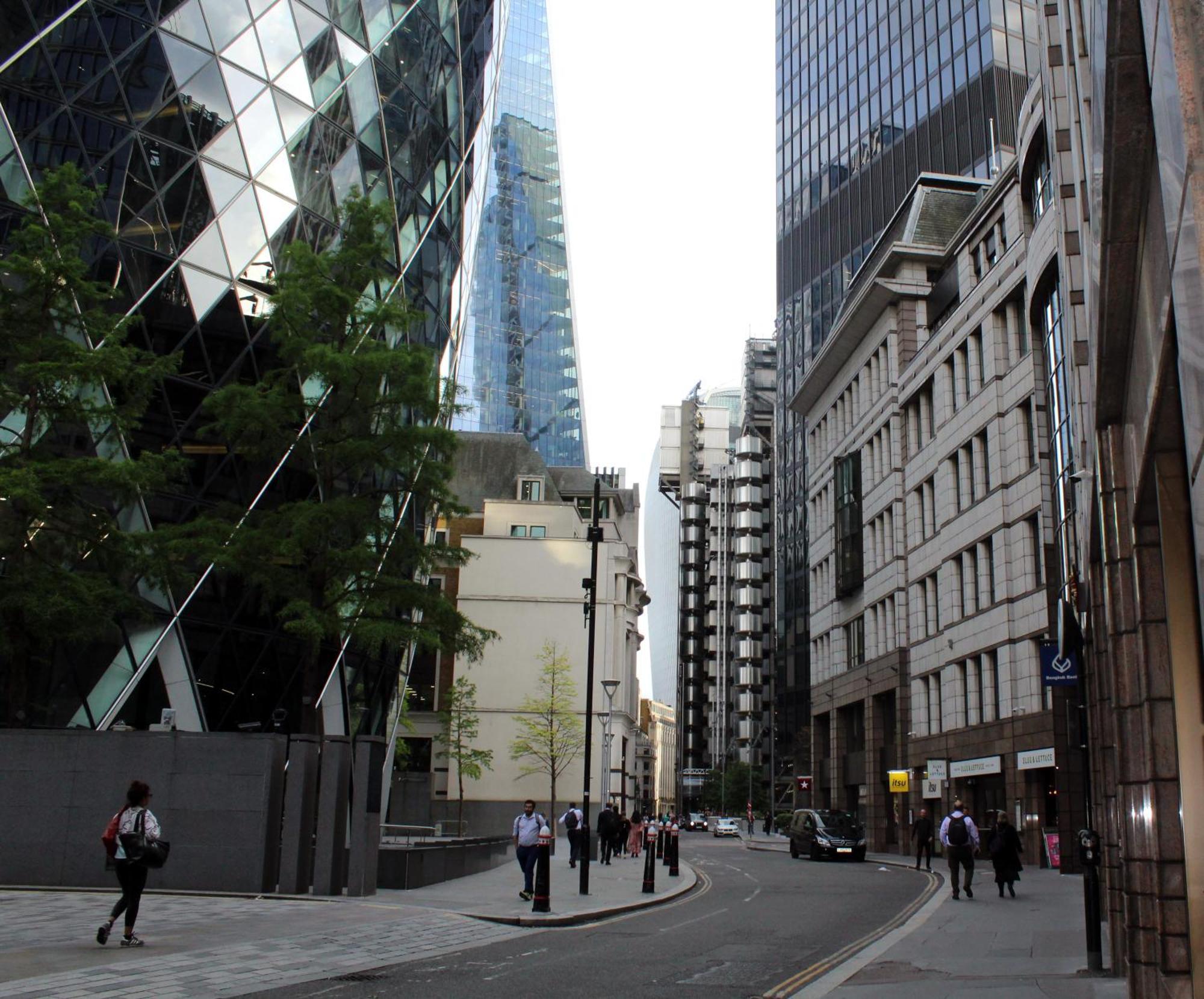 Cozy Rooms Or Apartment In London Townhouse Fast Links To Central ภายนอก รูปภาพ